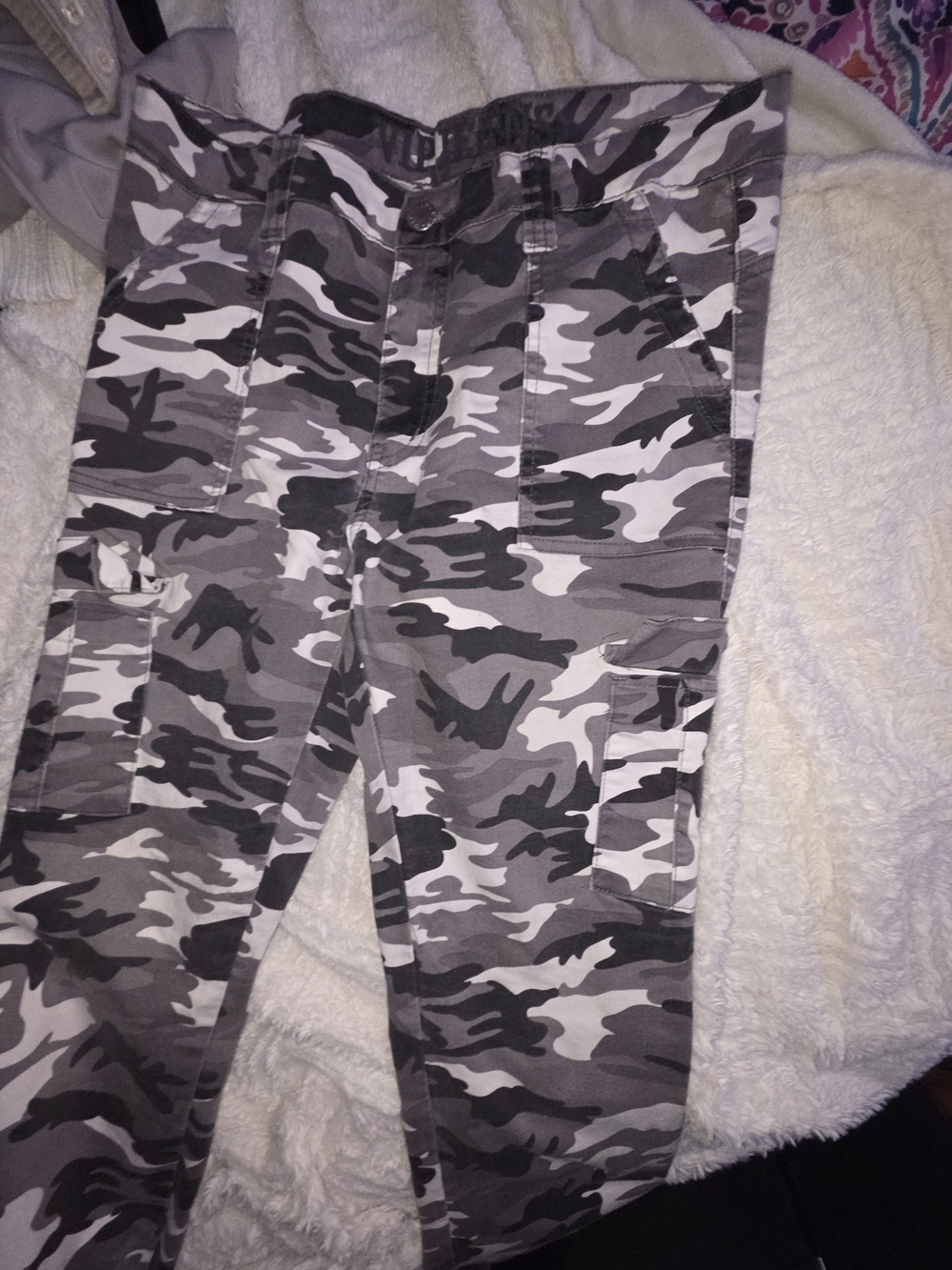 VIP Women's Skinny Camo Jeans in Gray and Black
